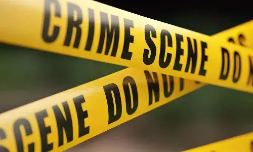 Robbers crushed man head, snatching, jewellery, Maharashtra
