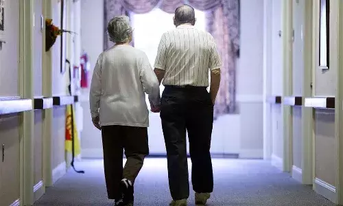 తల్లిదండ్రులు సేఫ్‌గా ఉన్నారా.?