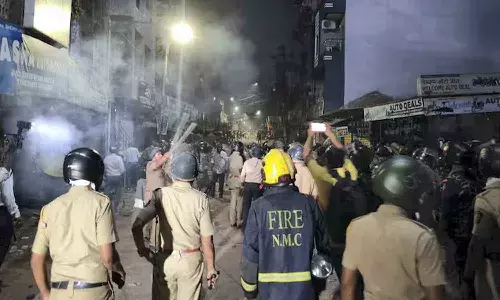 నాగ్పూర్ హింస.. మహిళా పోలీసుకు లైంగిక వేధింపులు