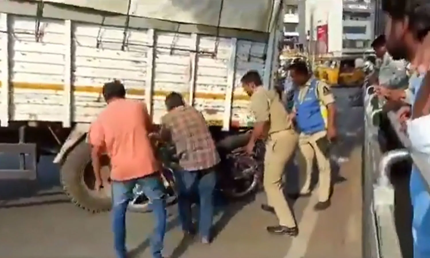Hyderabad, Speeding, DCM crash, two-wheelers, Habsiguda