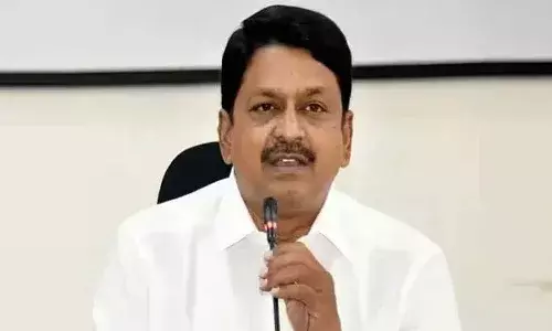 Andrapradesh, Cm Chandrababu, Revenue Minister Payyavula Keshav, Pending Bills