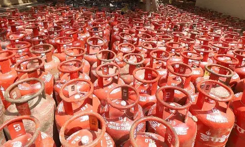 Commercial LPG cylinder prices, businesses, LPG cylinder, National news