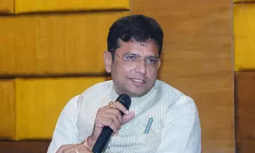 హెచ్సీయూకి చెందిన ఇంచు భూమిని కూడా ప్రభుత్వం కబ్జా చేయలేదు