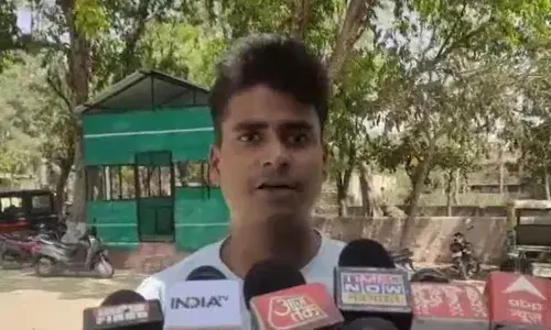 UttarPradesh, sanitation worker, tax notice