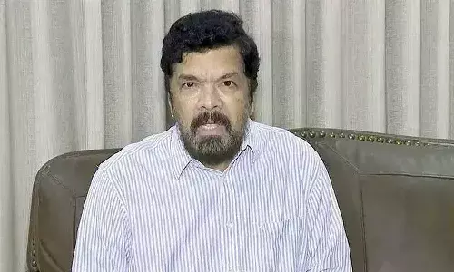 మంగళగిరిలో పోసాని