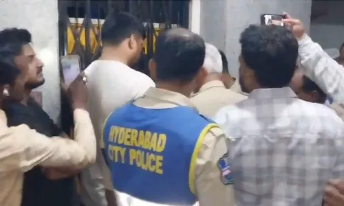 Hyderabad, Lift Crash, Injuries, Asif Nagar