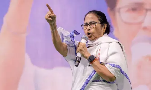 బెంగాల్లో వక్ఫ్ సవరణ చట్టాన్ని అమలు చేయం : మమతా బెనర్జీ