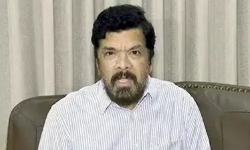 పోసానికి ఏపీ హైకోర్టులో ఊరట