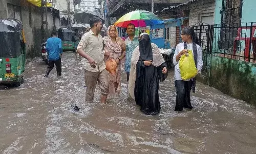 Hyderabad, Heavy rains, waterlogging, traffic jams
