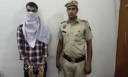 ఎయిర్ హోస్టెస్పై లైంగిక దాడి.. హాస్పిటల్ టెక్నీషియన్ అరెస్ట్