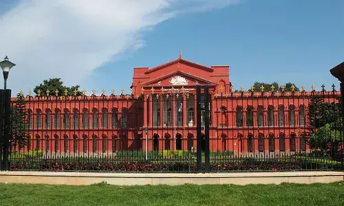 ఒకే కులాన్ని రెండు వేర్వేరు రిజర్వేషన్ వర్గాల కింద ఉంచలేము : హై కోర్టు