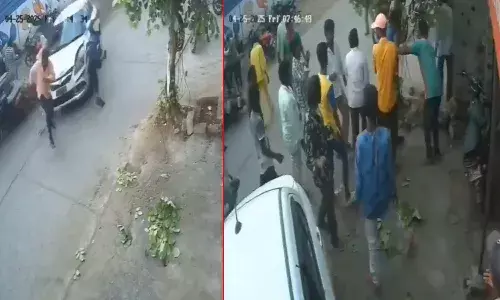 A speeding car ran over workers, Cheruvu Bazaar, Jaggayyapet, NTR district, APnews