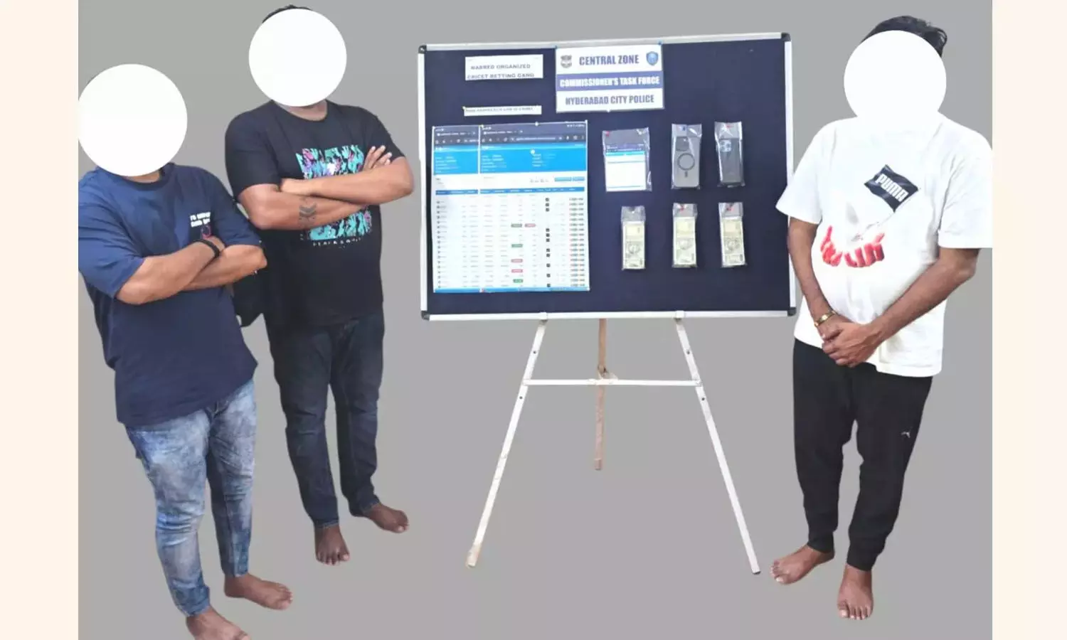 యాప్ ద్వారా బెట్టింగ్ రాకెట్.. హైదరాబాద్ లో అరెస్టులు యాప్ ద్వారా బెట్టింగ్ రాకెట్.. హైదరాబాద్ లో అరెస్టులు