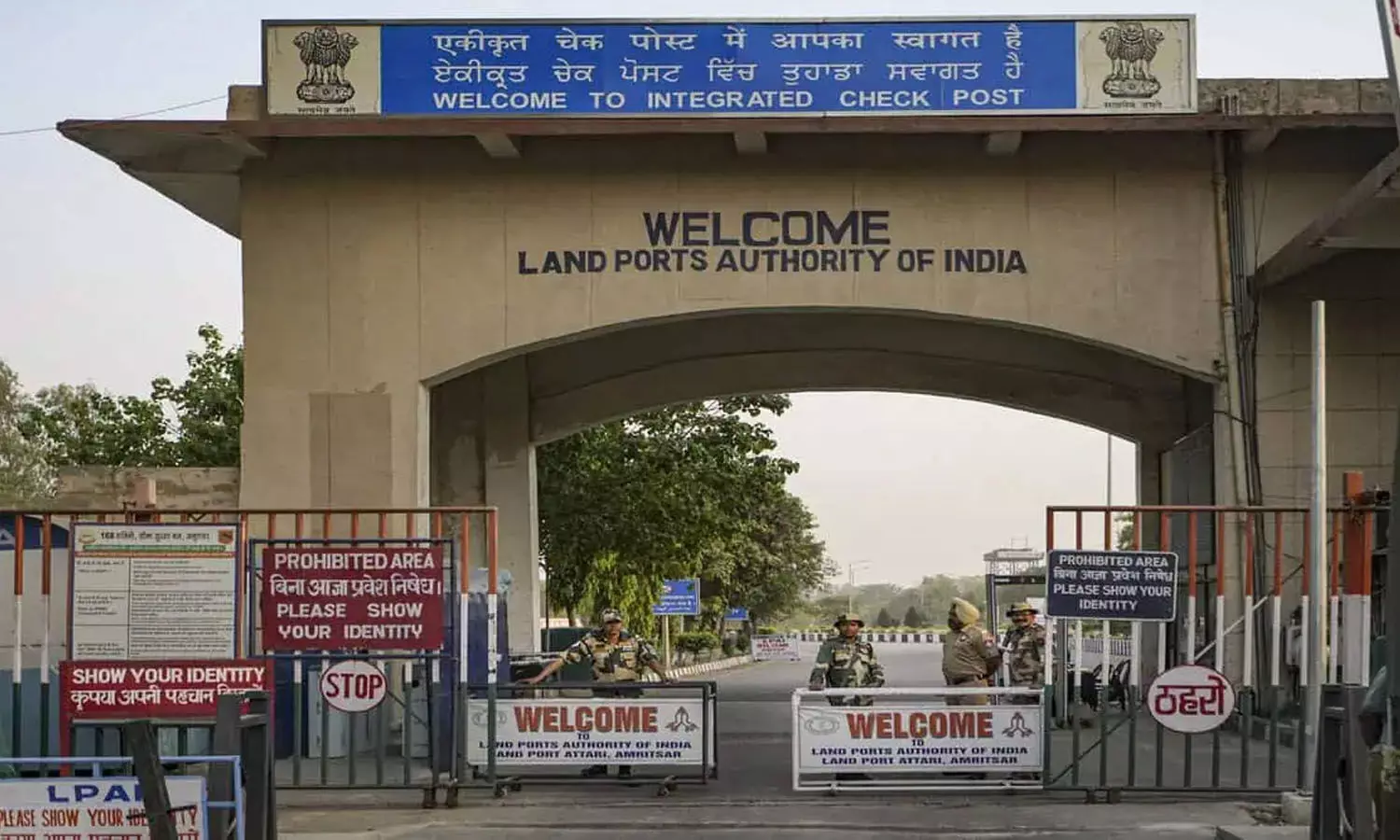 70 Pakistanis , Attari border, Officials, ICP, Kashmir, Pahalgam 70 Pakistanis , Attari border, Officials, ICP, Kashmir, Pahalgam