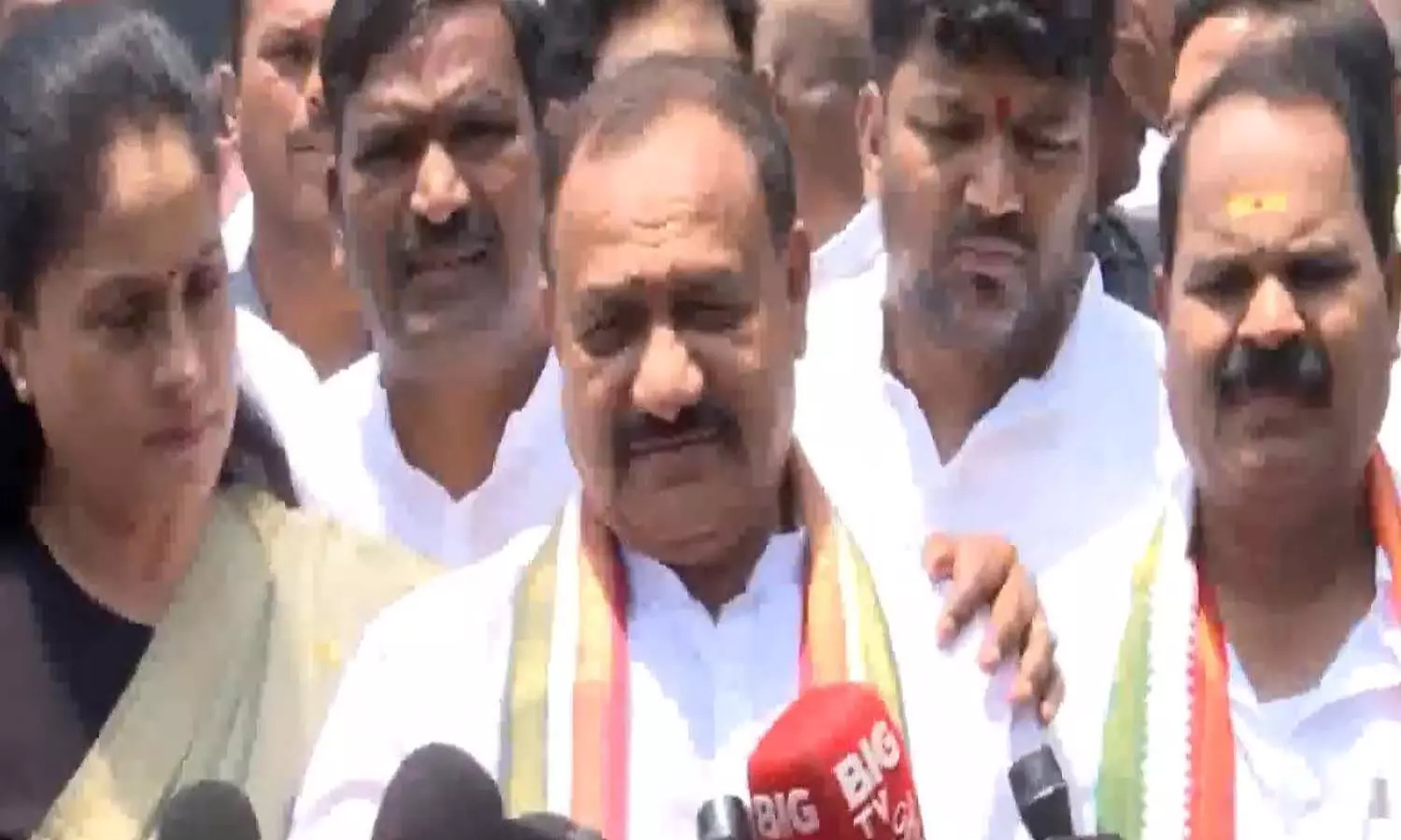 Telangana, Congress Government, Tpcc Chief Mahesh, Governer Jishnudev Varma, Congress BC Leaders, Caste Census Telangana, Congress Government, Tpcc Chief Mahesh, Governer Jishnudev Varma, Congress BC Leaders, Caste Census