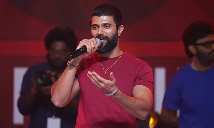 విజయ్ దేవరకొండకు లీగల్ కష్టాలు.. క్షమాపణలు చెప్పేనా.?