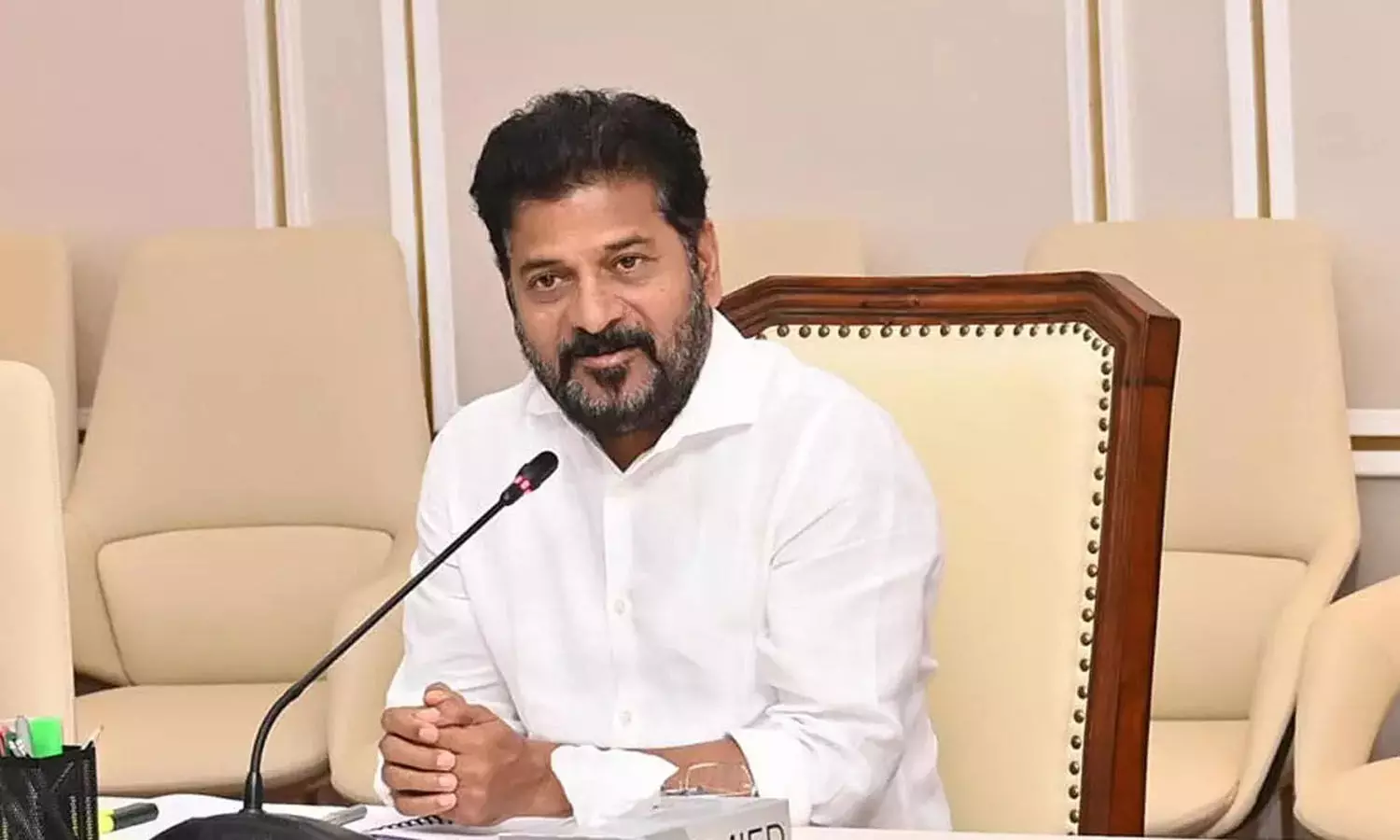 ఉద్యోగ సంఘాల తీరుపై సీఎం గుస్సా