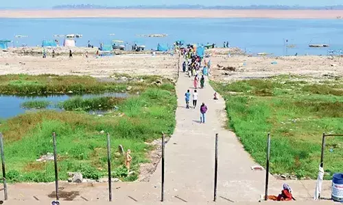 Telangana : సరస్వతీ న‌దీ పుష్కరాలు.. ఏర్పాట్ల‌పై మంత్రుల స‌మీక్ష‌