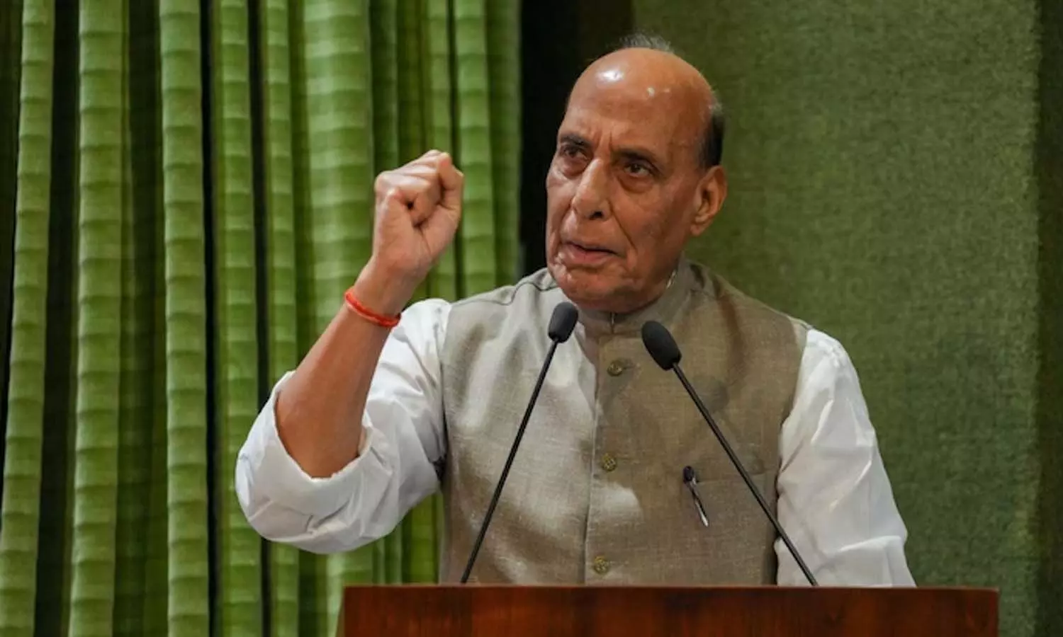 National News, Operation Sindoor, Rajnath Singh, India Strikes Pakistan, Pakistan Air Defense System, Lahore Cross Border Attack, National News, Operation Sindoor, Rajnath Singh, India Strikes Pakistan, Pakistan Air Defense System, Lahore Cross Border Attack,