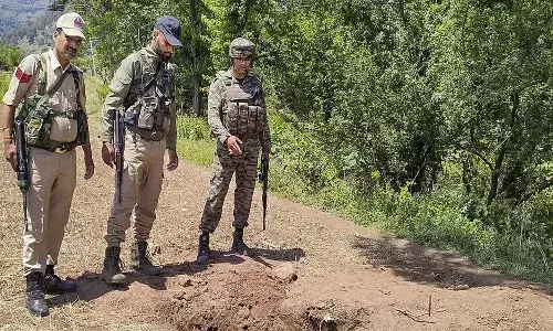 ముగ్గురు లష్కరే తోయిబా ఉగ్రవాదులు హతం