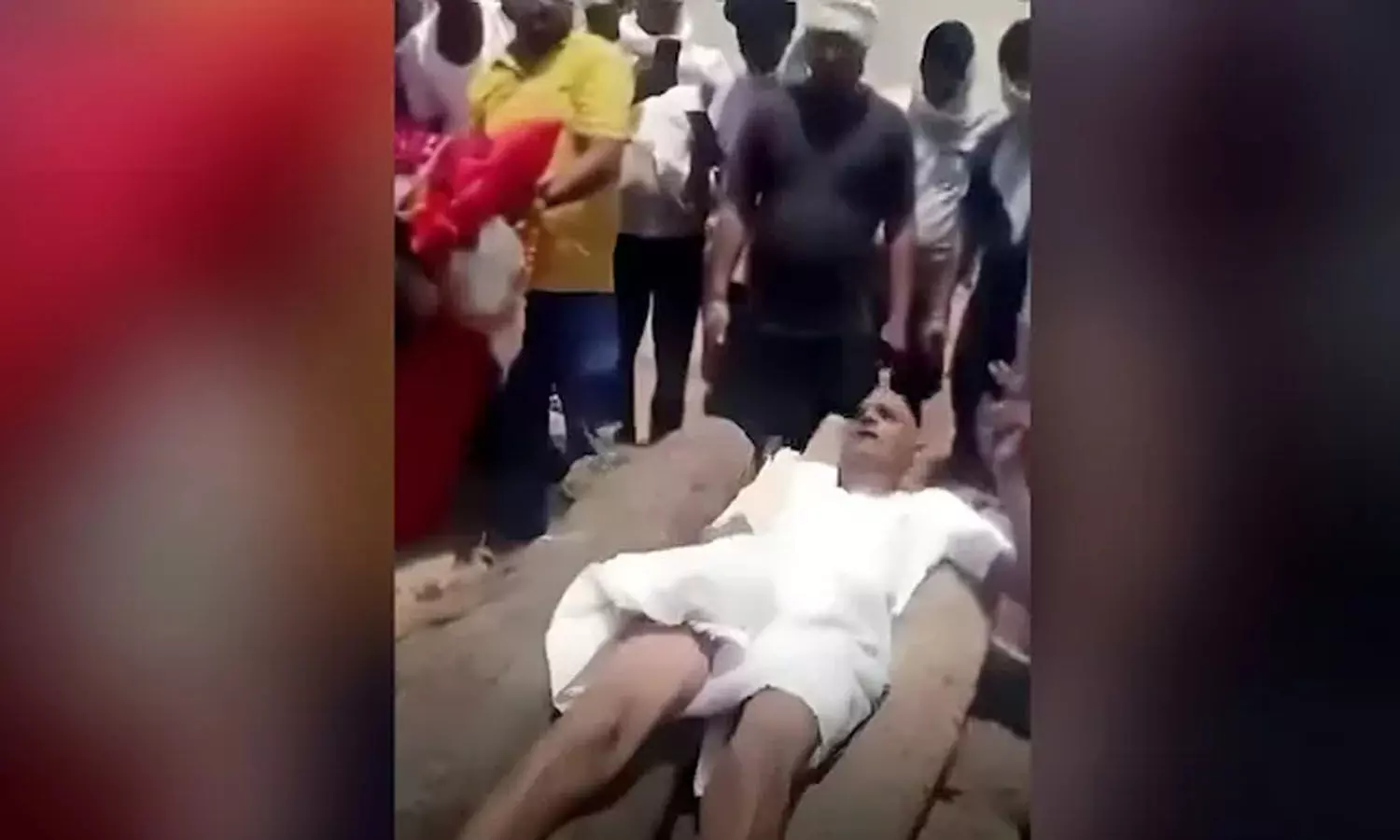 Son halts mother cremation, Jaipur, silver bangles, Rajasthan Son halts mother cremation, Jaipur, silver bangles, Rajasthan