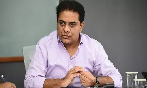 హైదరాబాద్‌ చరిత్రలోనే విషాదకరం : కేటీఆర్