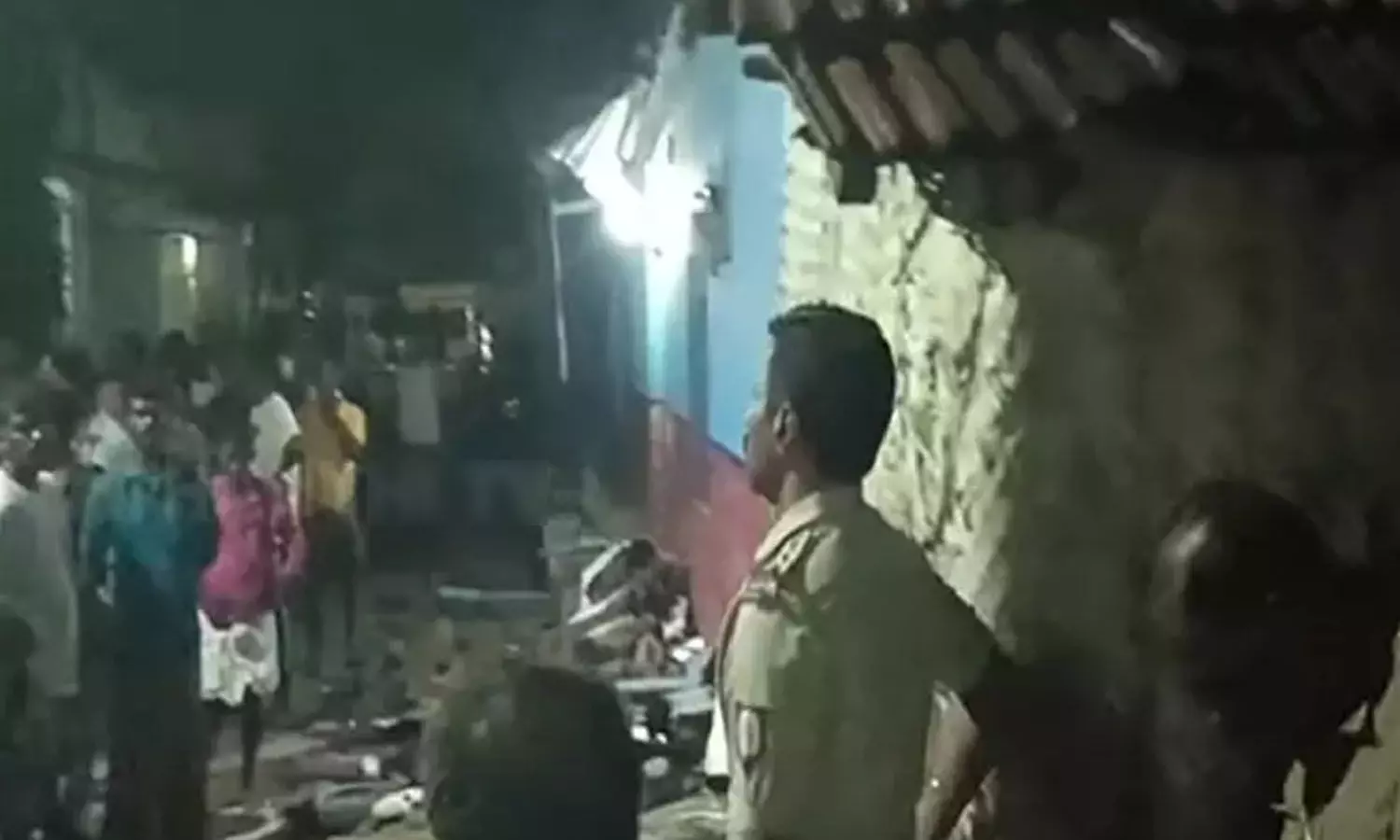 Three dead, wall collapses, heavy rain, Tamil Nadu, Madurai Three dead, wall collapses, heavy rain, Tamil Nadu, Madurai