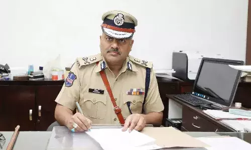ఐదేళ్ల చిన్నారిపై అత్యాచారం, హత్య కేసులో నేరస్తునికి ఉరిశిక్ష.. ఇన్వెస్టిగేషన్ ఆఫీసర్ను అభినందించిన డీజీపీ