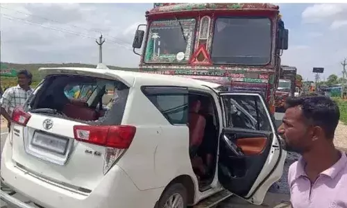 Crime News, Andrapradesh,  Prakasam District, Six Dead