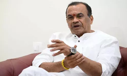 Telangana, Minister Komatireddy, Brs Mlc Kavitha, Kcr, Ktr, Harishrao