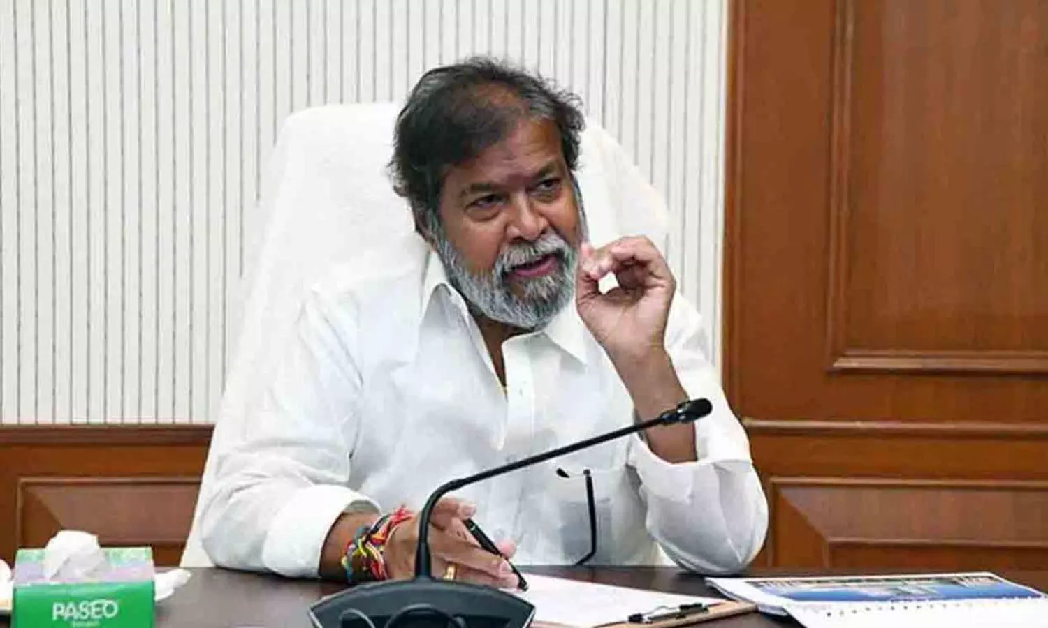 కోవిడ్ గురించి ఆందోళన చెందాల్సిన అవసరం లేదు : మంత్రి కోవిడ్ గురించి ఆందోళన చెందాల్సిన అవసరం లేదు : మంత్రి