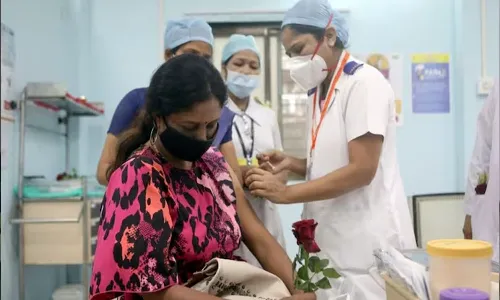 ఆసుపత్రి బెడ్స్ ను సిద్ధం చేసుకోండి..!