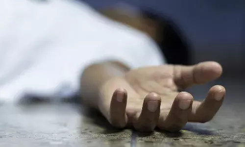 Hyderabad, friends, young man died, suspicious circumstances, Crime
