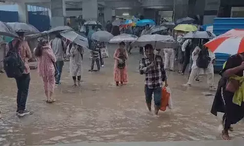 వర్షం వచ్చింది.. 107 సంవత్సరాల రికార్డు తుడిచిపెట్టుకుపోయింది