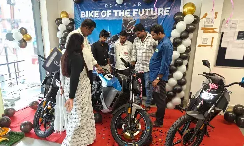 ఆంధ్రప్రదేశ్లో రోడ్స్టర్ X డెలివరీలను ప్రారంభించిన ఓలా ఎలక్ట్రిక్
