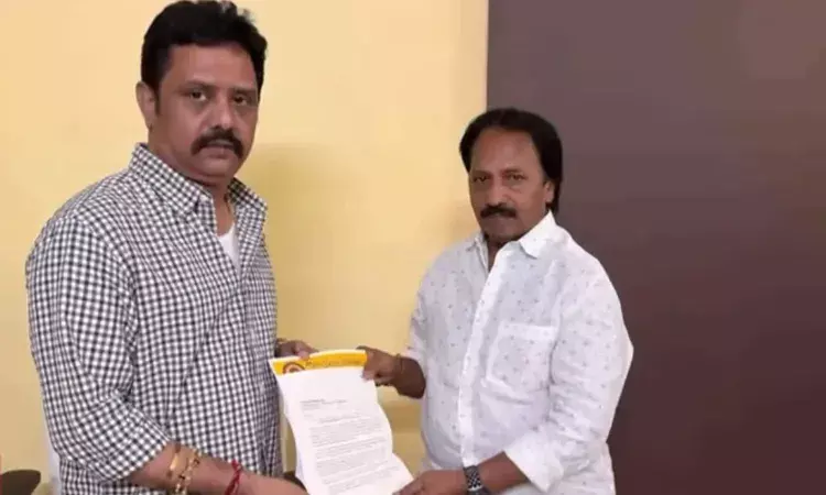 ఫిలిం ఛాంబర్‌ను ఆశ్ర‌యించిన‌ హరిహర వీరమల్లు నిర్మాత