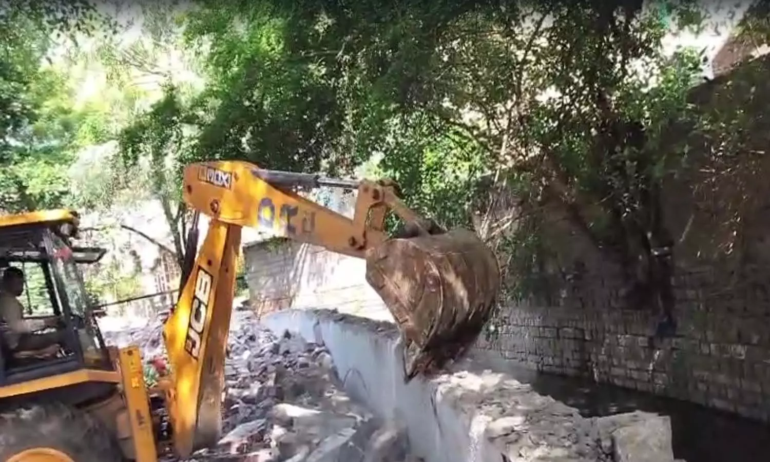 Hyderabad News, Hydra, encroachments on drains Hyderabad News, Hydra, encroachments on drains