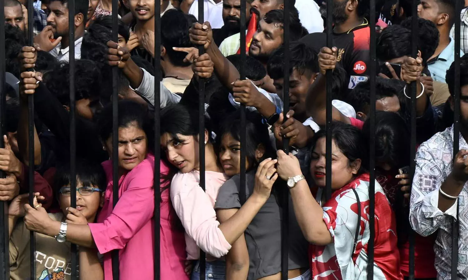 మా తప్పు లేదు.. అంతా వాళ్లదే : కర్ణాటక రాష్ట్ర క్రికెట్ సంఘం