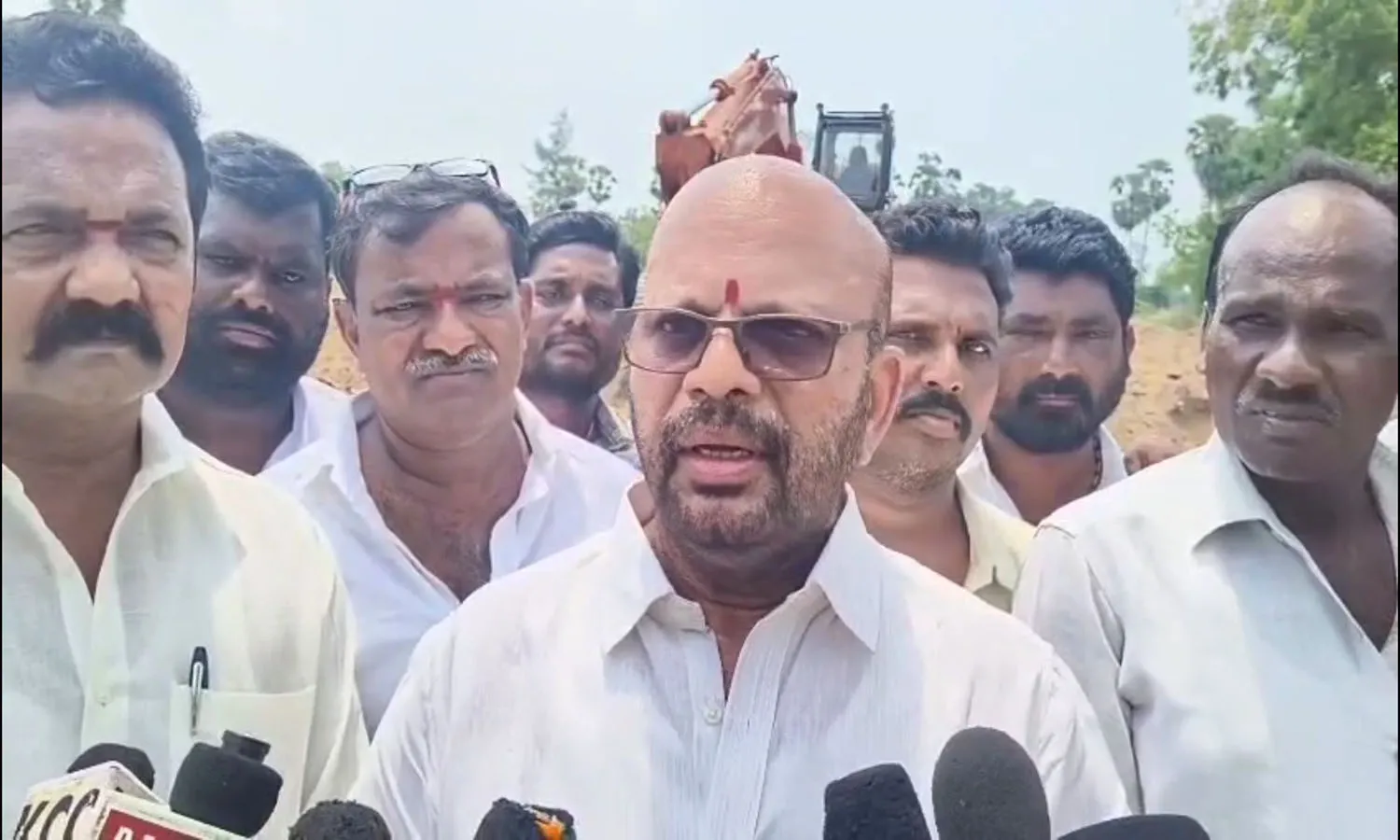 Video : పిఠాపురంలో ఇసుక దందా.. బయటకొచ్చిన వర్మ