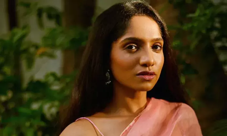 స్కూల్‌లో లైంగిక వేధింపులకు గురయ్యా.. ప్రముఖ నటి జేమీ