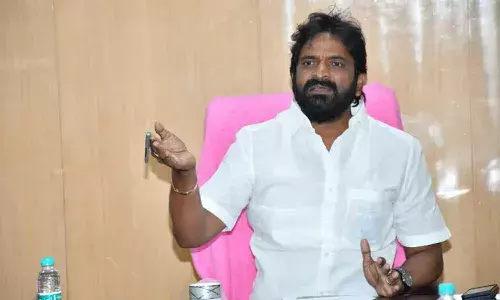 కాంగ్రెస్ బీసీలను మోసం చేసింది