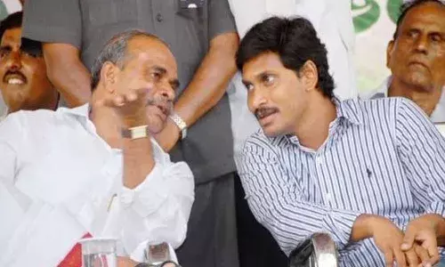 ఫాదర్స్ డే సందర్భంగా వైఎస్ జగన్ భావోద్వేగ ట్వీట్