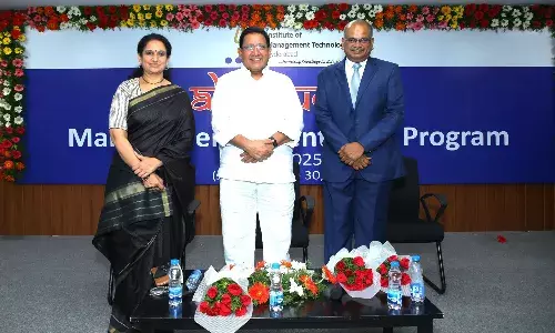 2025-2027 బ్యాచ్ కోసం మేనేజ్మెంట్ ఓరియంటేషన్ ప్రోగ్రామ్తో ఐఎంటి విద్యా సంవత్సరం ప్రారంభం