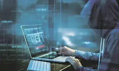 Hyderabad, Kapra woman, Rs 22 lakh, cyber fraudsters, Delhi Police, court officials