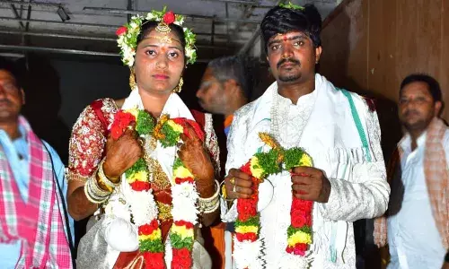 Telangana, Jogulamba Gadwal district, Wife kills husband, boyfriend, marriage