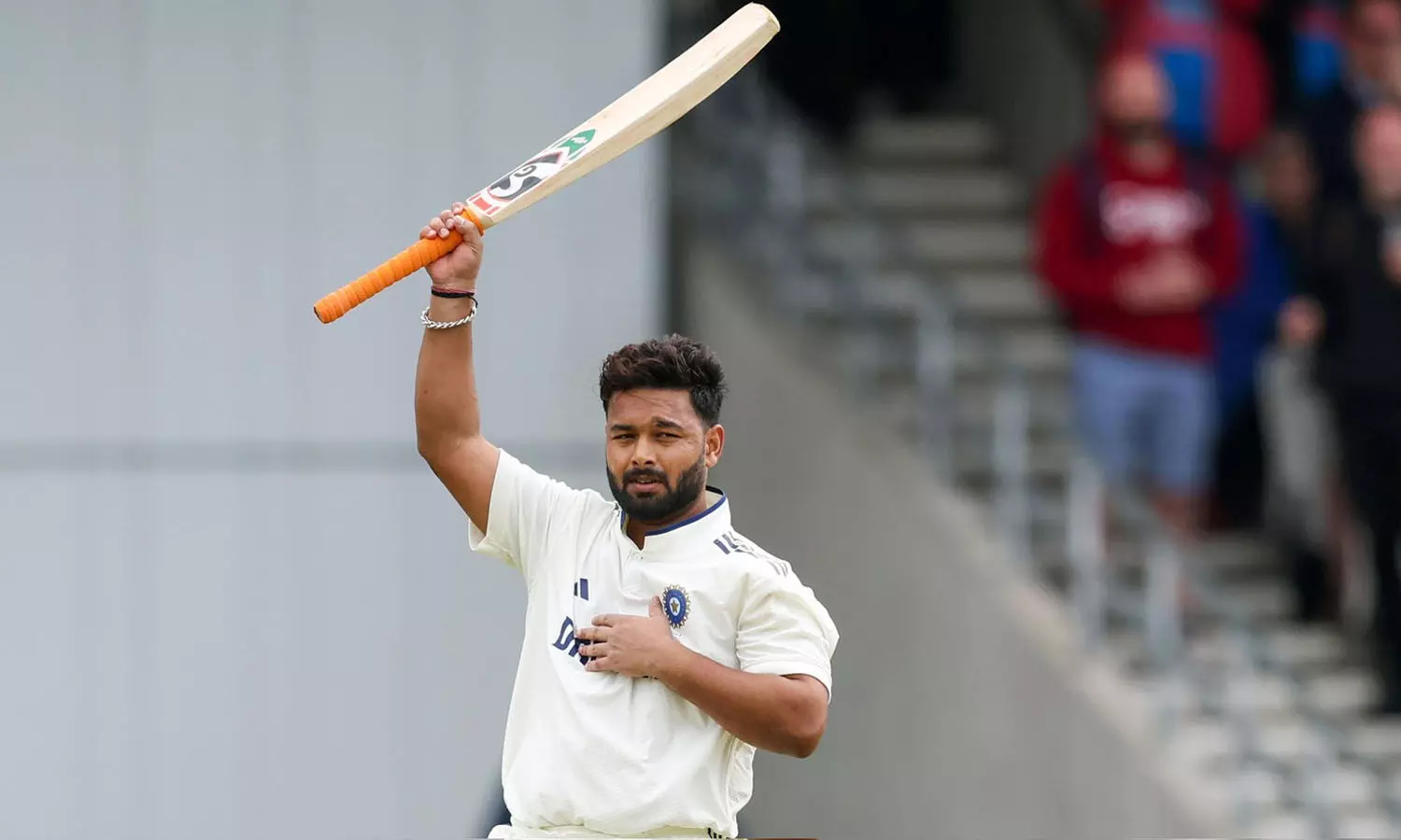 తొలి టెస్టులో ఓటమిపై బాధను వ్యక్తం చేసిన పంత్ తొలి టెస్టులో ఓటమిపై బాధను వ్యక్తం చేసిన పంత్