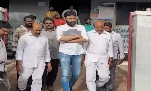 గుడివాడకు వచ్చిన కొడాలి నాని