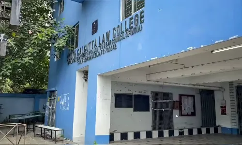 కాళ్లు పట్టుకున్నా వినలేదు.. కోల్కతా లా కాలేజీ గ్యాంగ్రేప్ కేసులో వెలుగులోకి భయానక విషయాలు