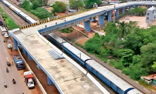 7 engineers suspended, 2 companies blacklisted, Bhopal, 90 degree bridge