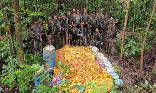 18000 డిటొనేటర్లు స్వాధీనం.. మావోల భారీ కుట్ర భగ్నం